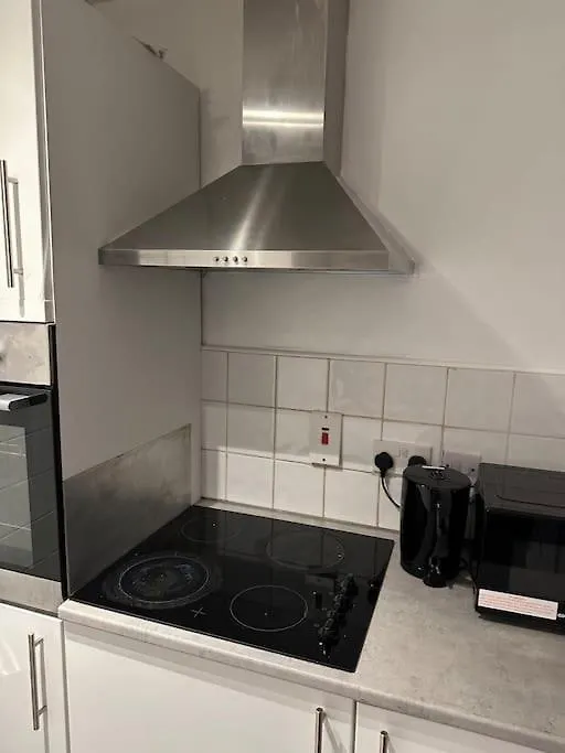 Lovely Modern One Bedroom Flat Close To Station Belvedere Apartment