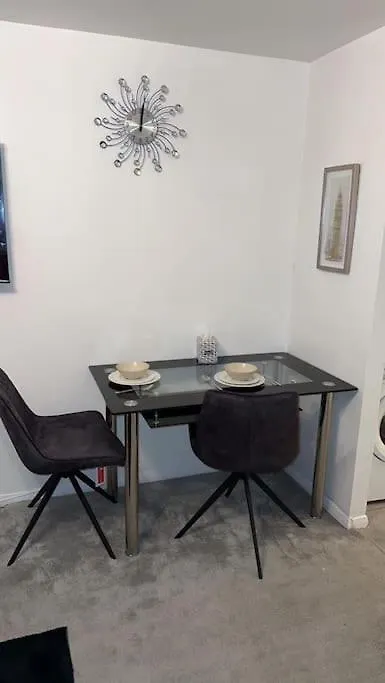 Lovely Modern One Bedroom Flat Close To Station Belvedere United Kingdom