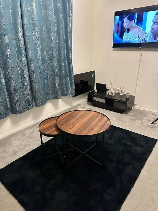 Lovely Modern One Bedroom Flat Close To Station Belvedere Appartement